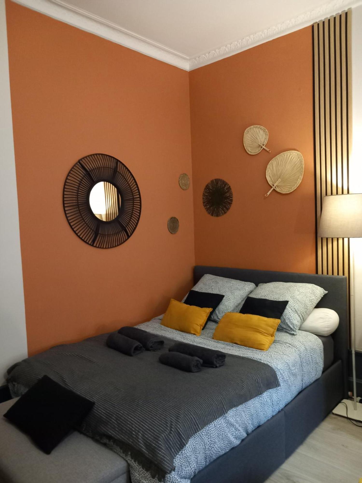 Les Loges Du Theatre Degustation Champagne Offerte Jacuzzi Sauna Jeux Velos Maison Prive 150M2 Historique 14Pers Max Emplacement Exceptionnel Et Chic, 200M De L'Avenue De Champagne, Gare, Musee, Jardins, Restaurations, Toutes Commodites Épernay Exteriör bild