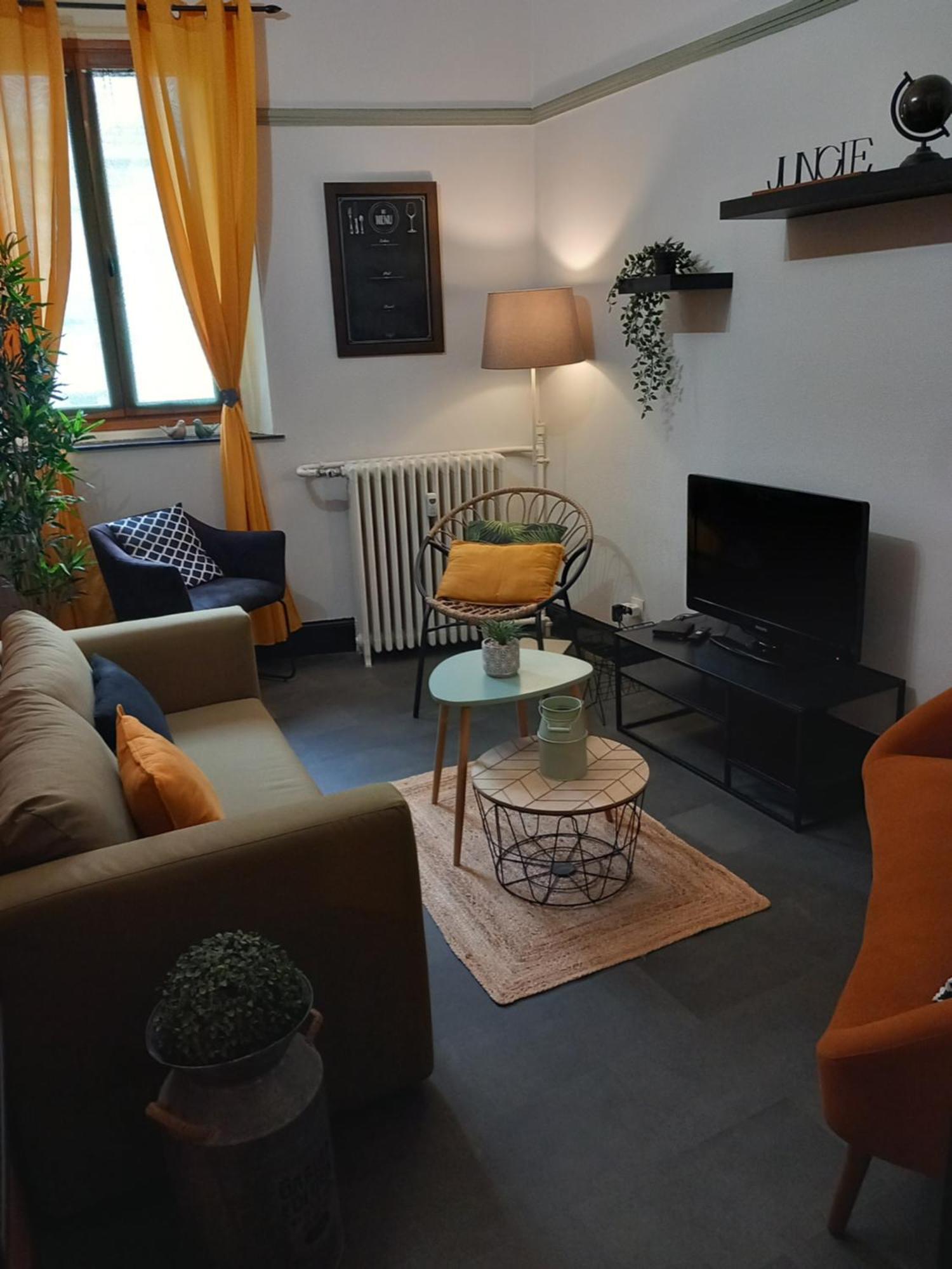 Les Loges Du Theatre Degustation Champagne Offerte Jacuzzi Sauna Jeux Velos Maison Prive 150M2 Historique 14Pers Max Emplacement Exceptionnel Et Chic, 200M De L'Avenue De Champagne, Gare, Musee, Jardins, Restaurations, Toutes Commodites Épernay Exteriör bild