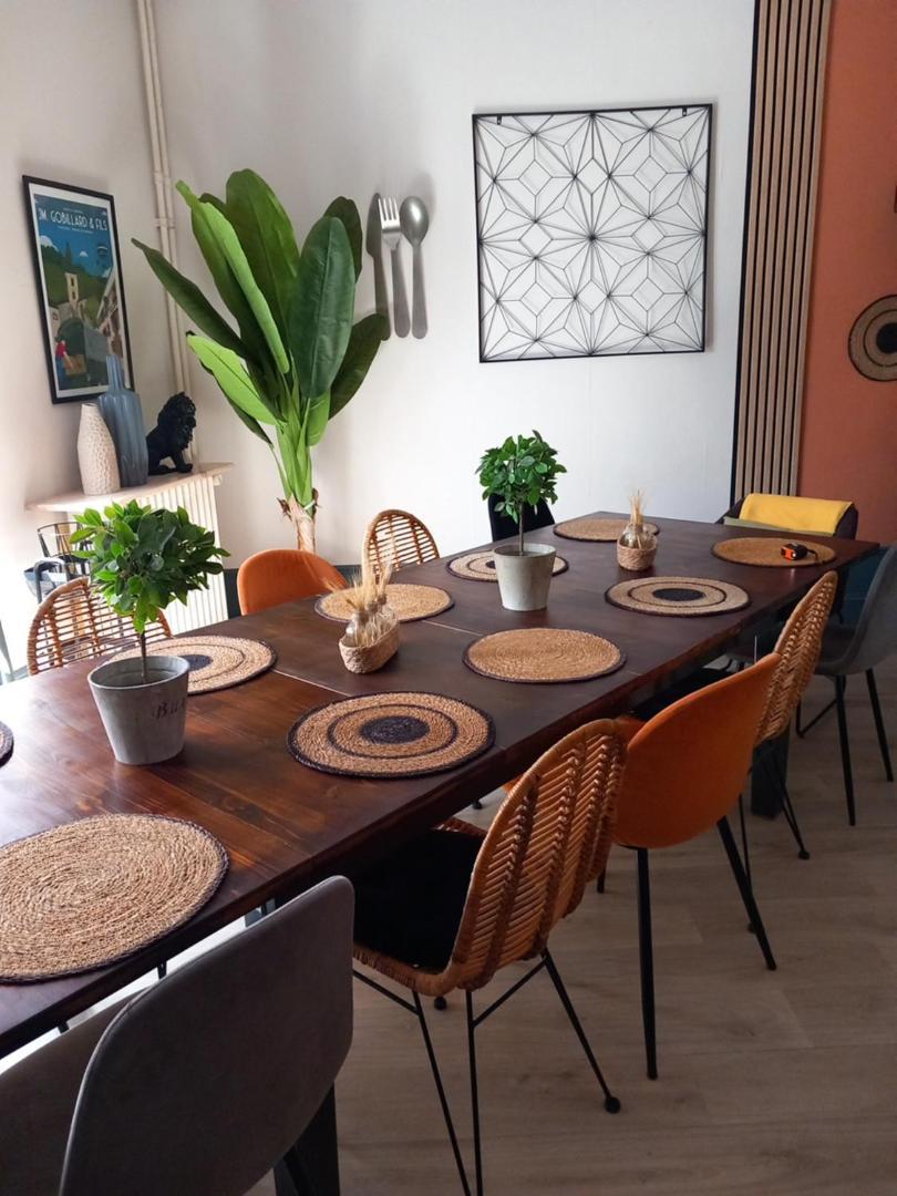 Les Loges Du Theatre Degustation Champagne Offerte Jacuzzi Sauna Jeux Velos Maison Prive 150M2 Historique 14Pers Max Emplacement Exceptionnel Et Chic, 200M De L'Avenue De Champagne, Gare, Musee, Jardins, Restaurations, Toutes Commodites Épernay Exteriör bild